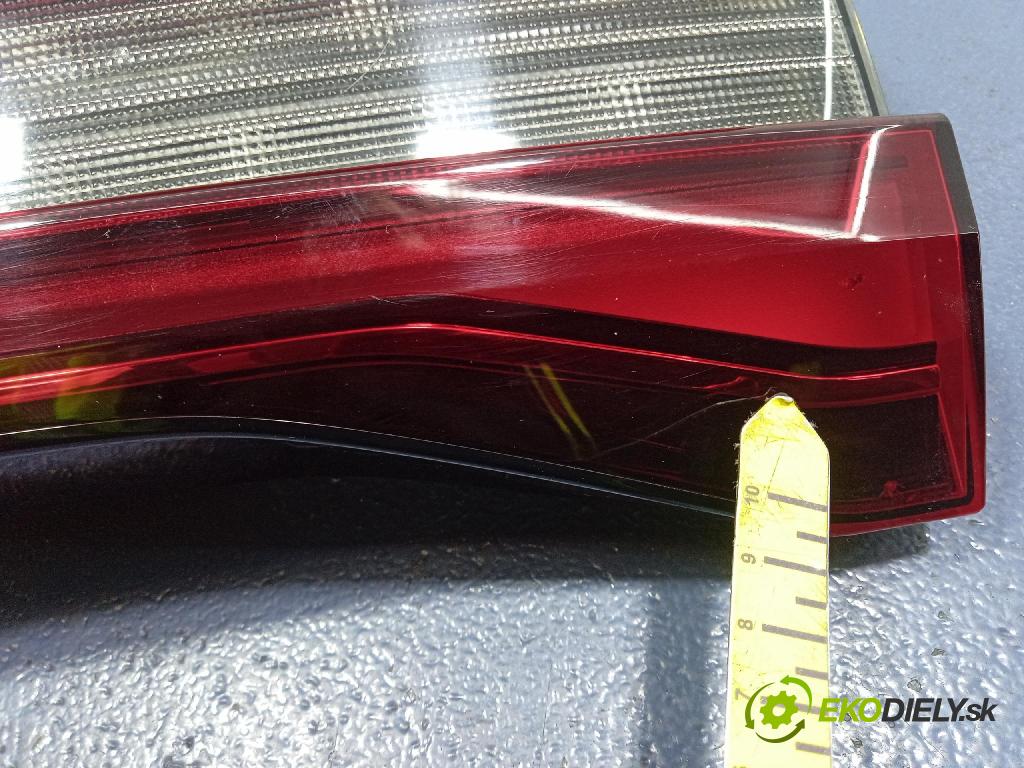 Bmw X5 2019 svetlo / reflektor zad Prava: Vnútri: 7931996