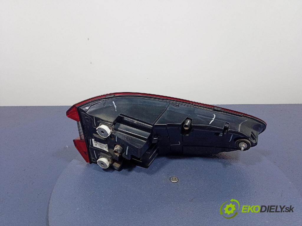 Bmw X5 2019 svetlo / reflektor zad ľavá Vonkajsia: 7442259