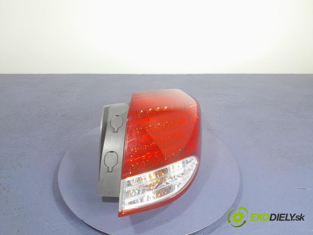 Hyundai I40 2013 svetlo / reflektor zad Prava: Vonkajsia: 92402-3Z000