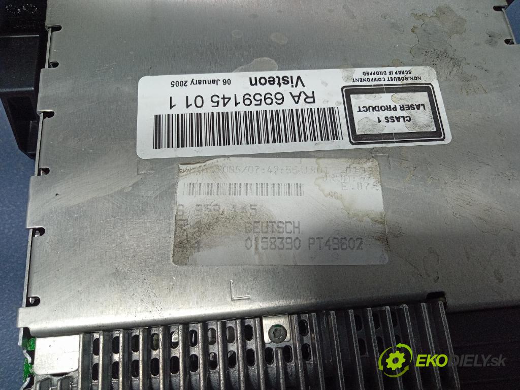 Bmw Seria 1 2005 Radio I Navigácia: 6959145