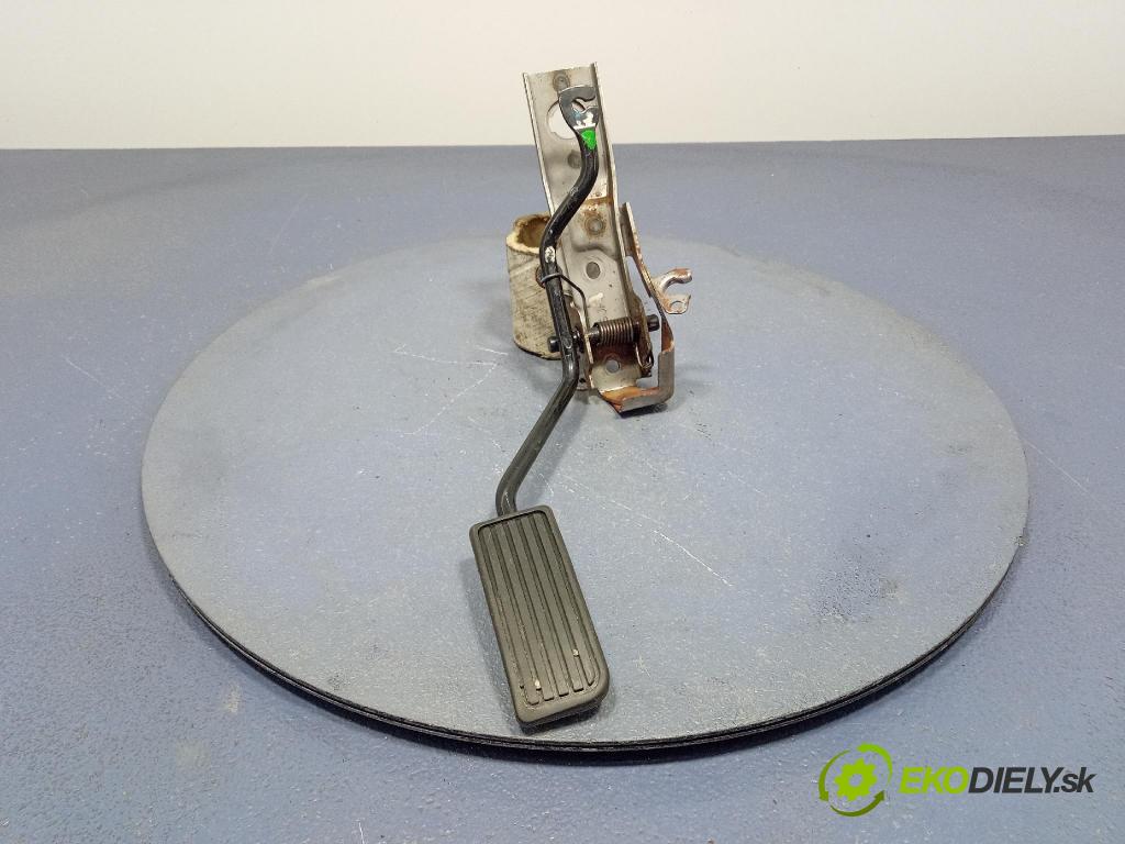 Honda Fr-v 2004 pedal Plyn: PDM26S
