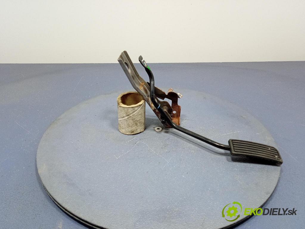 Honda Fr-v 2004 pedal Plyn: PDM26S