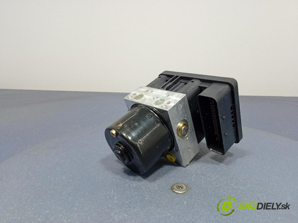 Bmw Seria 1 2005 čerpadlo ABS x 6769778 6769779
