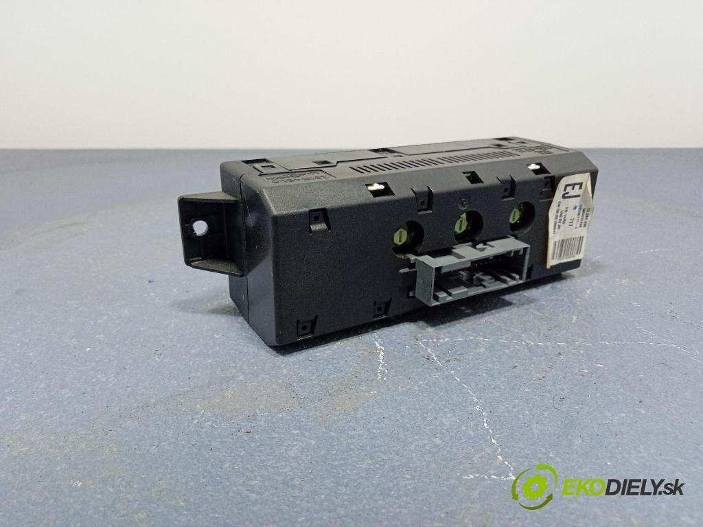 Opel Corsa 2008 Radio I Navigácia: 13254192
