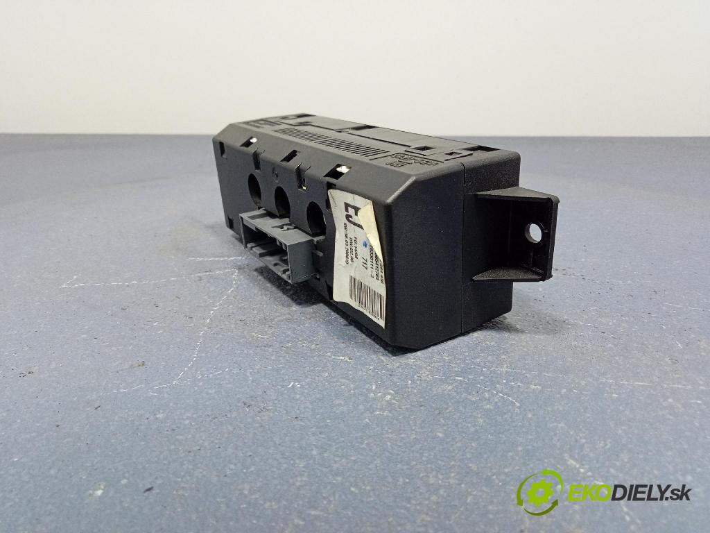 Opel Corsa 2008 Radio I Navigácia: 13254192