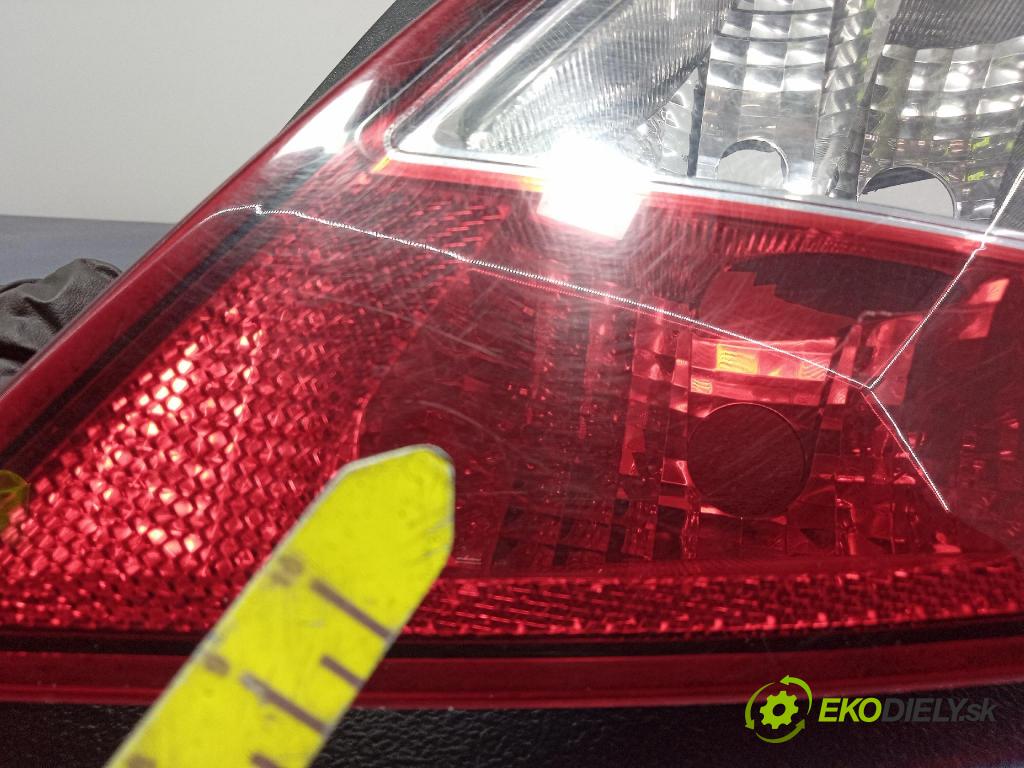 Opel Corsa 2008 svetlo / reflektor zad Prava: Vonkajsia: 89316329