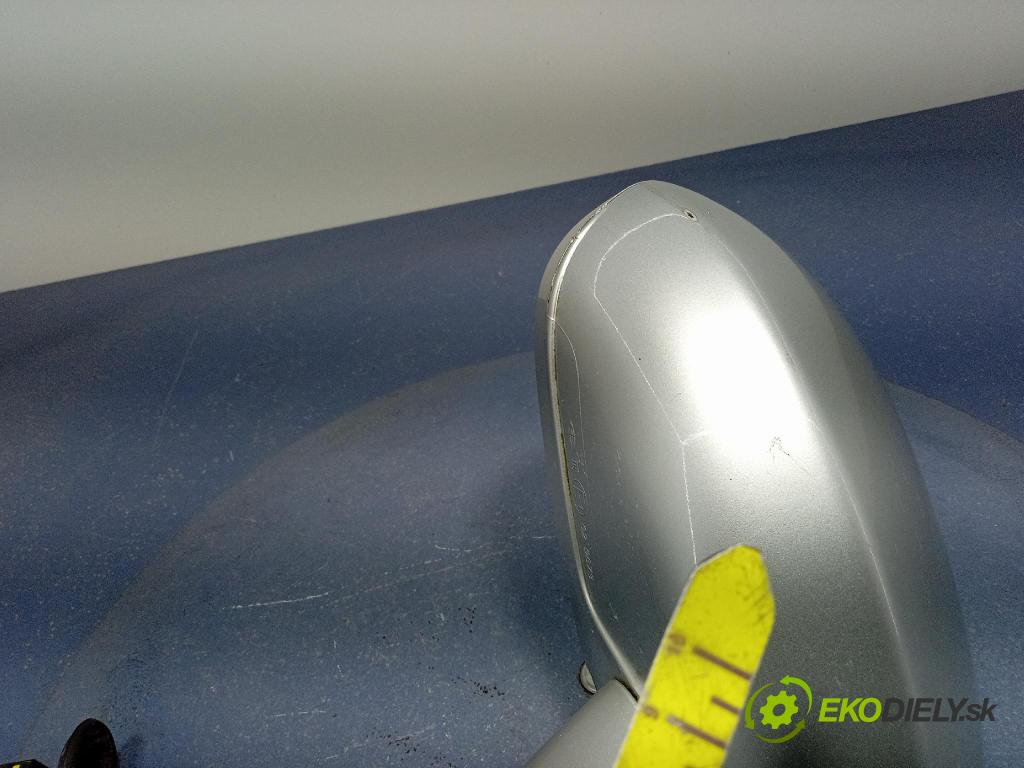 Opel Corsa 2008 zrkadlo pravé 01