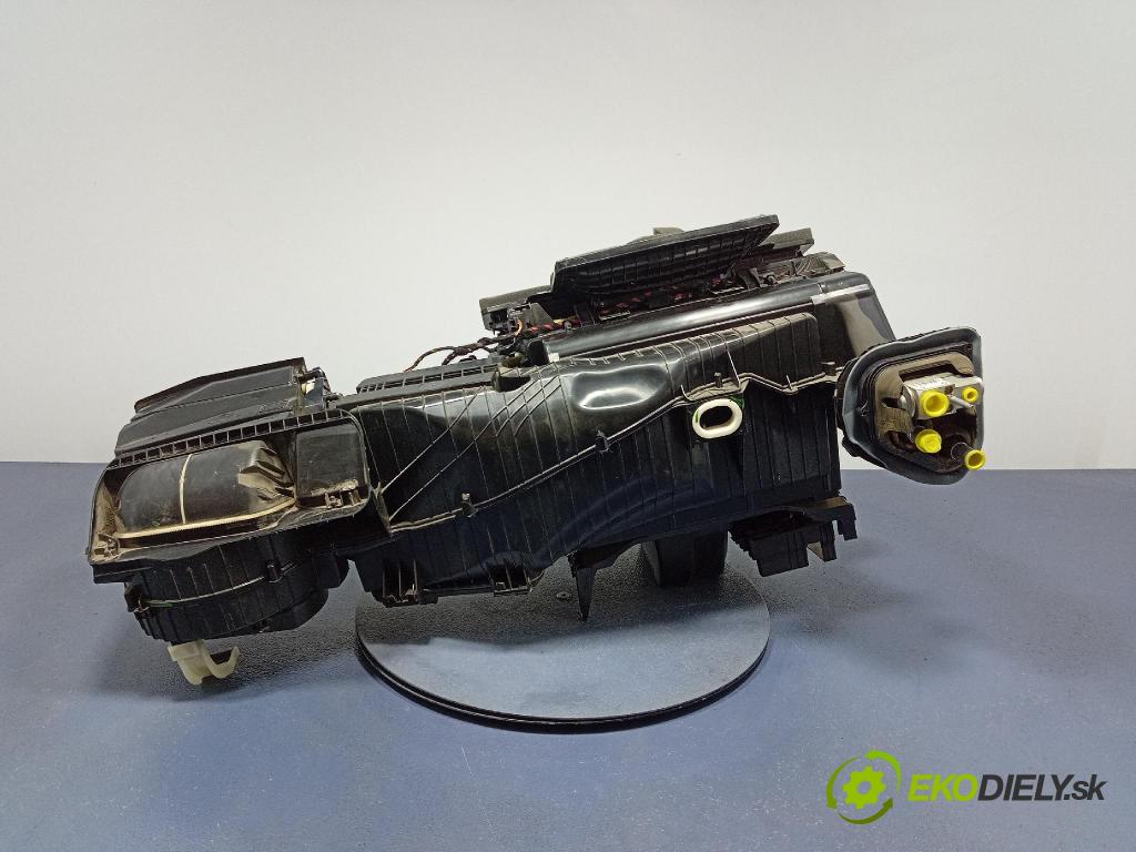 Bmw X5 2019 radiator 6805827