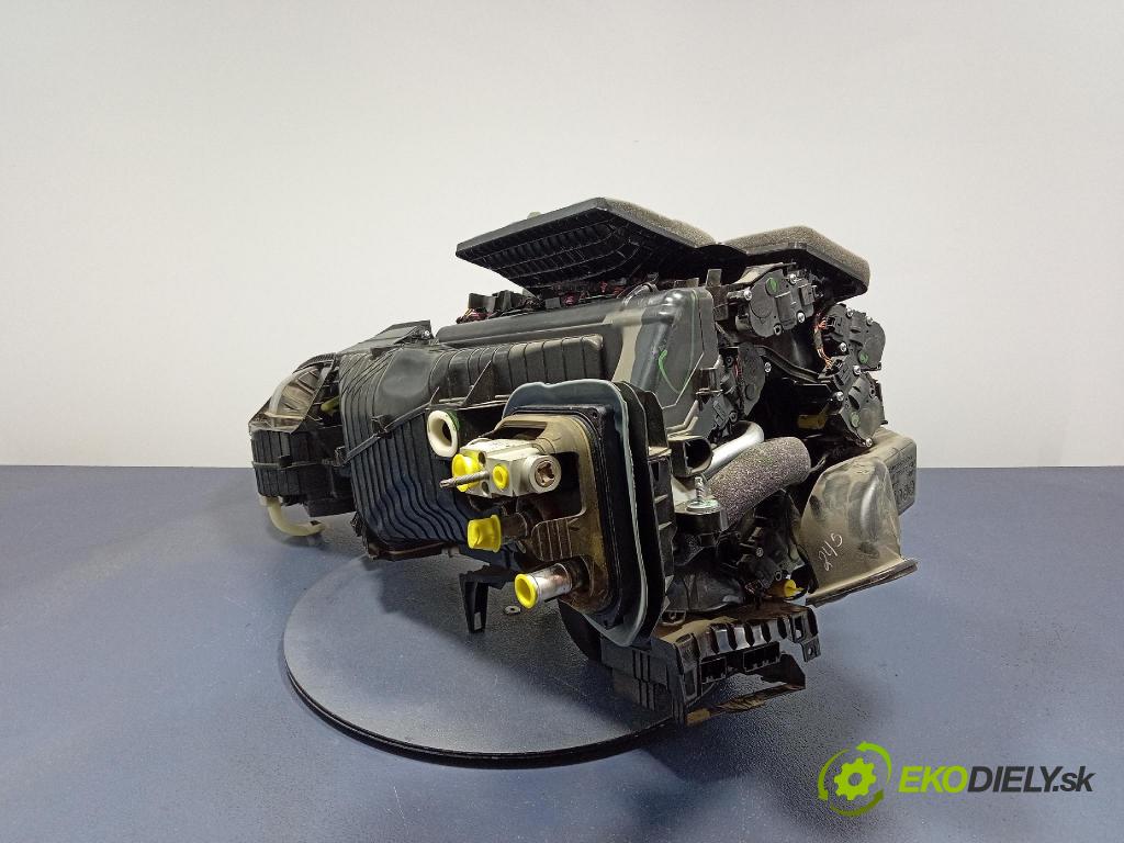 Bmw X5 2019 radiator 6805827