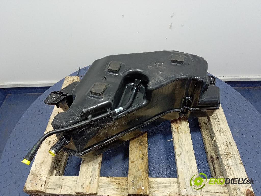 Bmw X5 2019 Nádrž: AdBlue: 7440009