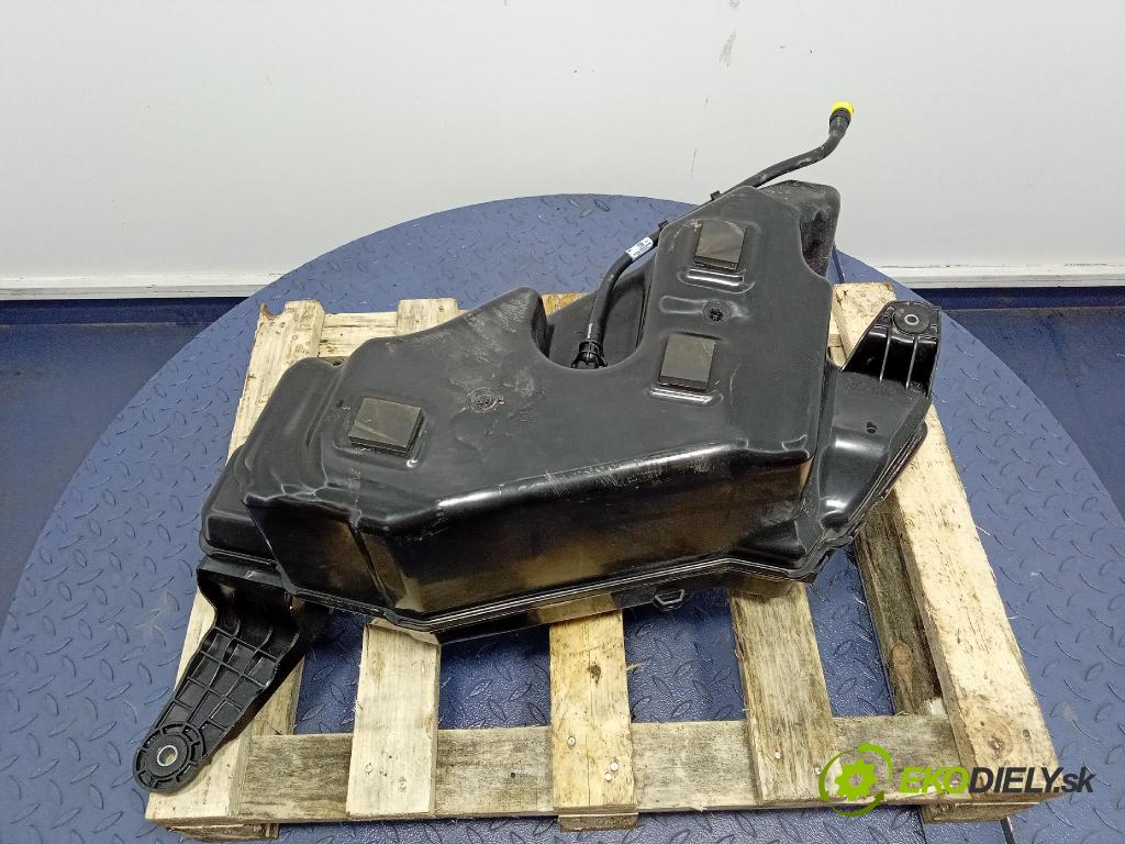 Bmw X5 2019 Nádrž: AdBlue: 7440009