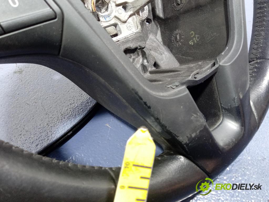 Volvo V40 2016 volant 34220709A