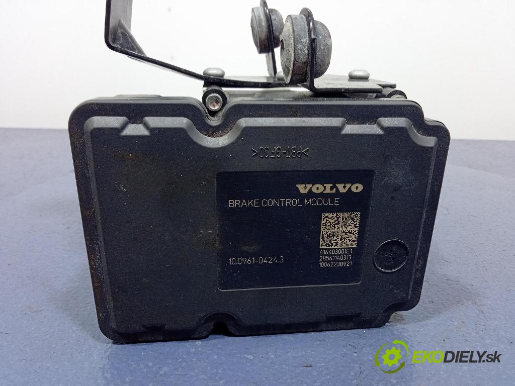Volvo V40 2016 čerpadlo ABS x P31423315