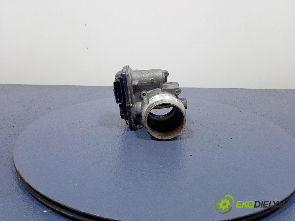 Volvo V40 2016 klapka 31293930