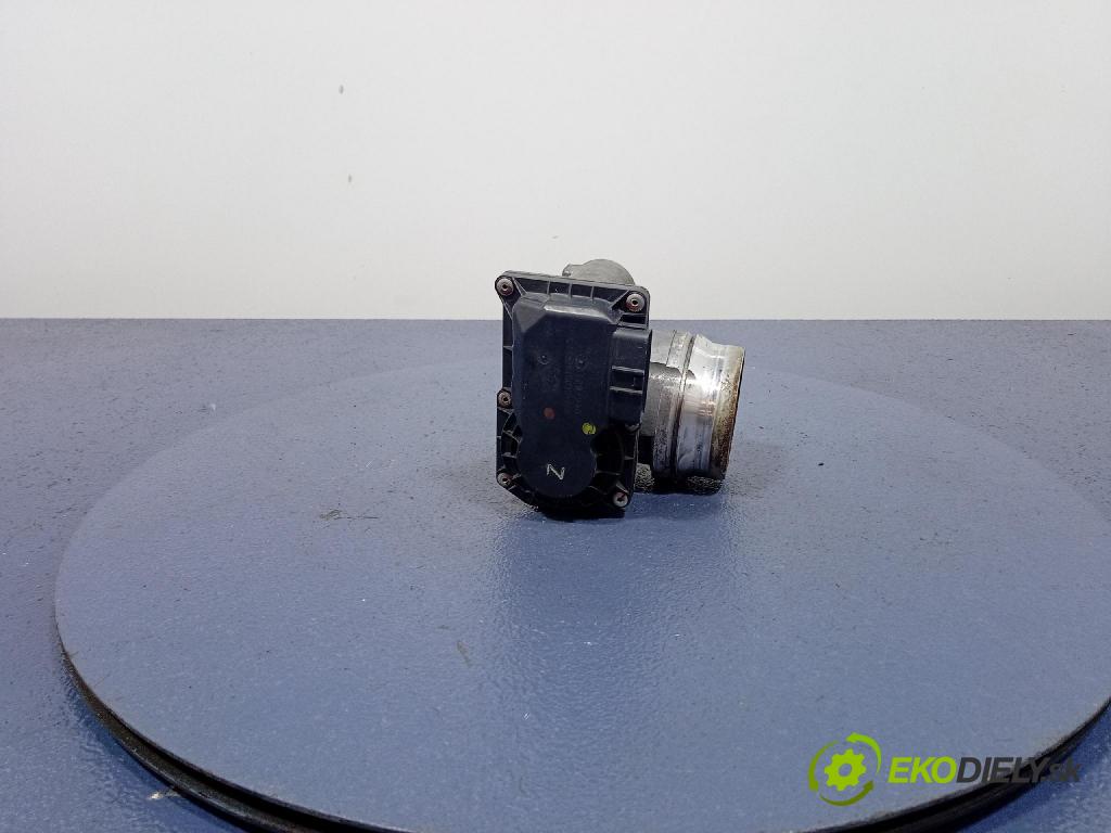 Volvo V40 2016 klapka 31293930