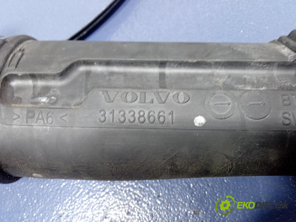 Volvo V40 2016 rúrka Vzduch: 31370135