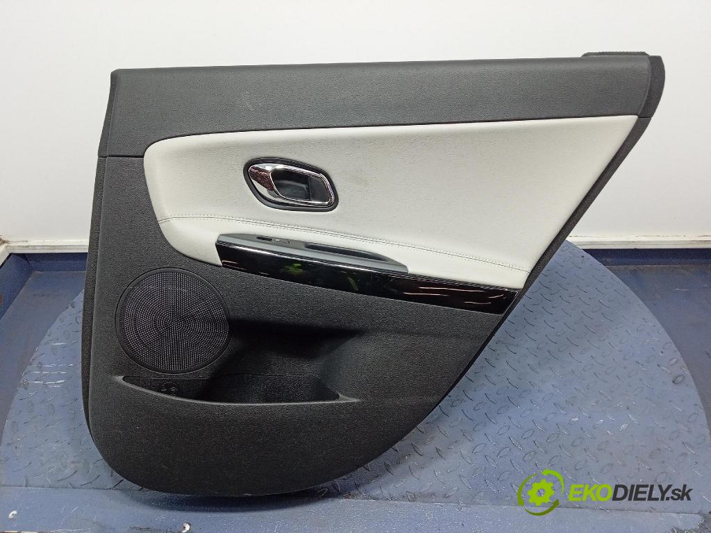Kia Ceed 2014 Čalounictví: dvere zad Prava: 83360-A2010