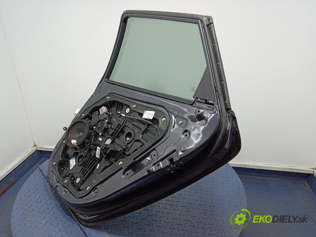 Kia Ceed 2014 dvere zad pravé 