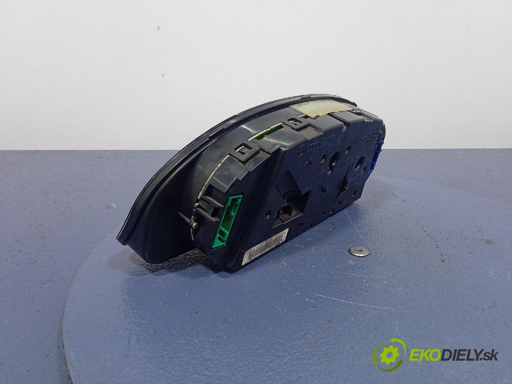 Volkswagen Passat 1.9 tdi 2004 prístrojovka/ budíky 3B0920849A