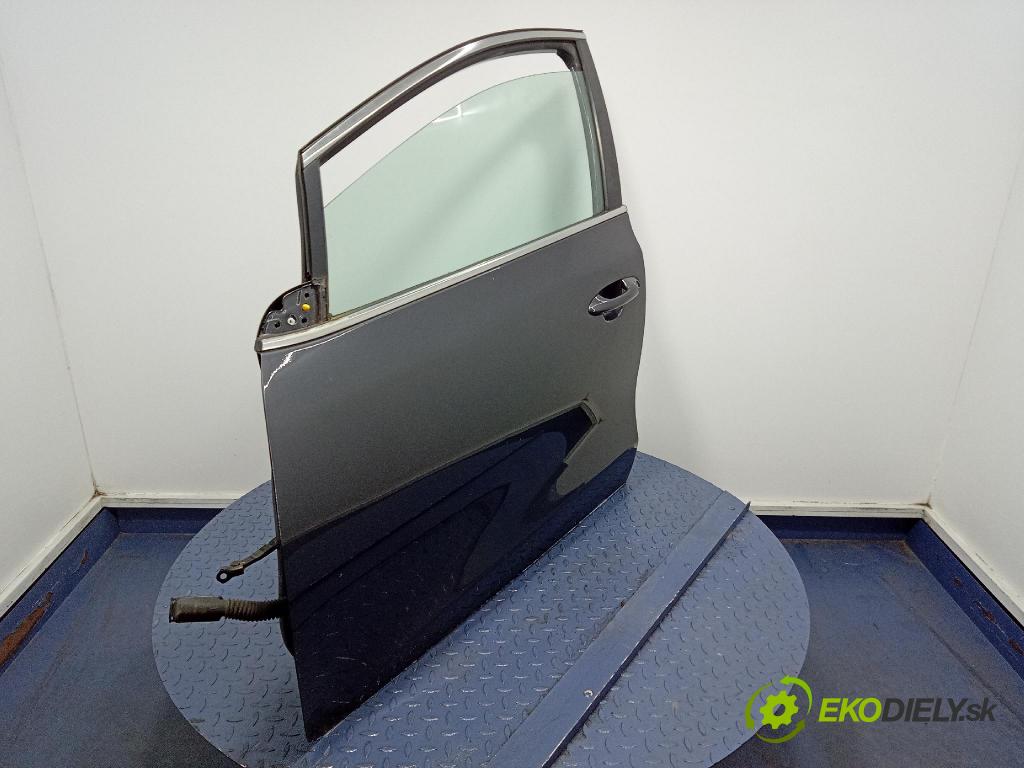 Kia Ceed 2014 dvere Predné Vľavo: