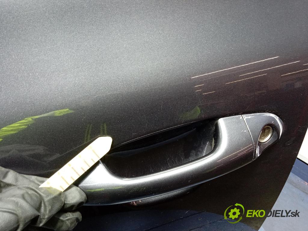 Kia Ceed 2014 dvere Predné Vľavo: