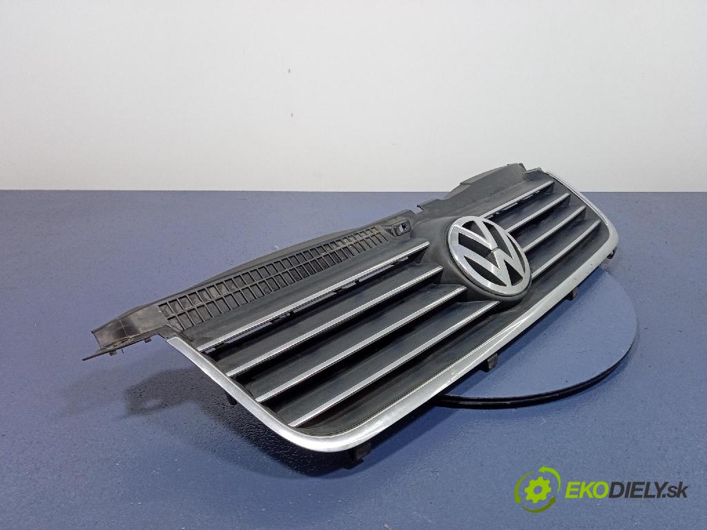 Vw Passat 2004 miežka / Gril: 3B0853651L