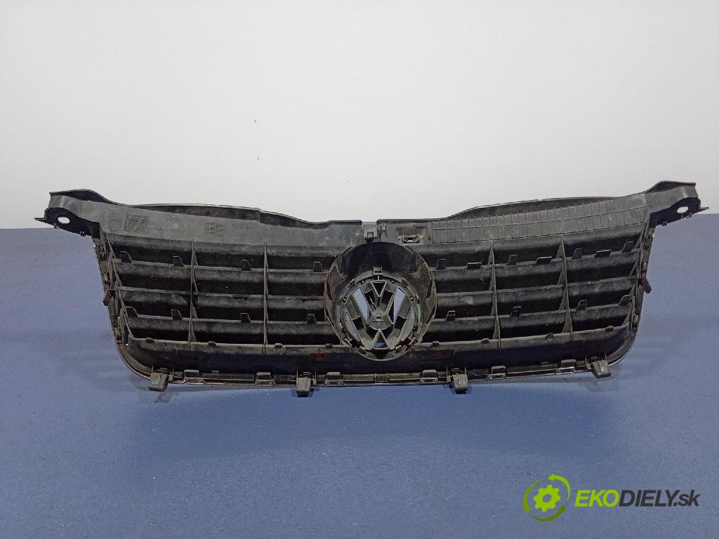Vw Passat 2004 miežka / Gril: 3B0853651L