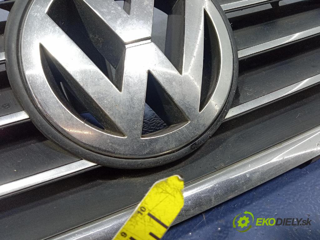 Vw Passat 2004 miežka / Gril: 3B0853651L