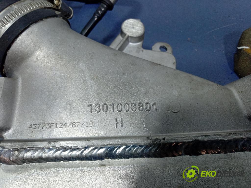 Bmw X5 2019 chladič Vzduch: 8575430