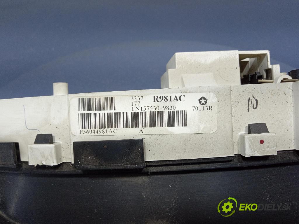 Chrysler Voyager 2007 prístrojovka/ budíky P56044981AC