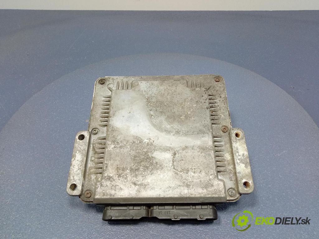 Chrysler Voyager 2007 riadiaca jednotka Motor: P05094802AC