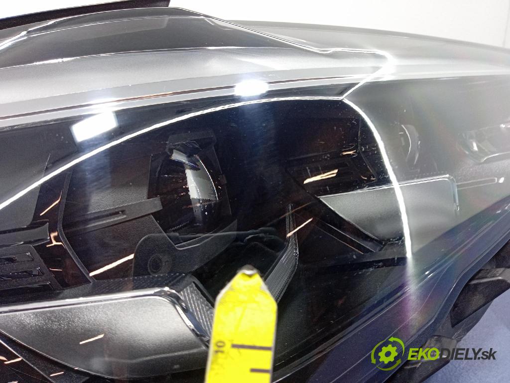 Bmw X5 2019 Reflektor: v pravo: 9481784
