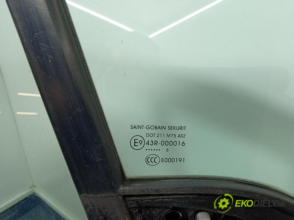Citroen Berlingo 2016 dvere Predné pravé