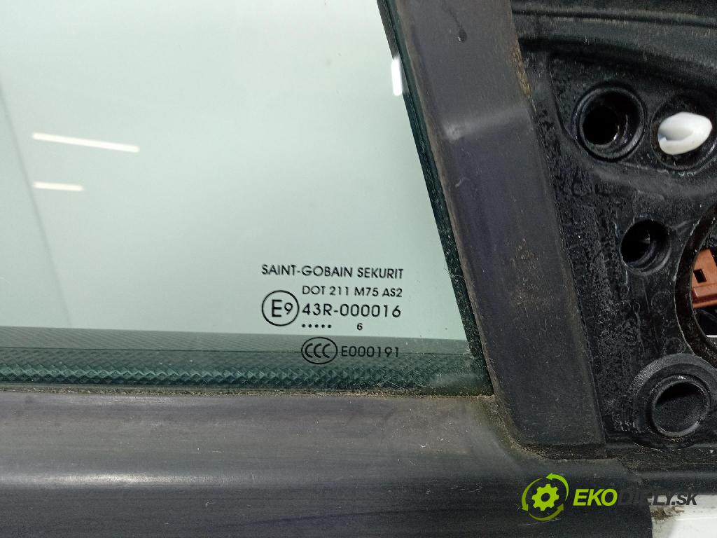 Citroen Berlingo 2016 dvere Predné pravé
