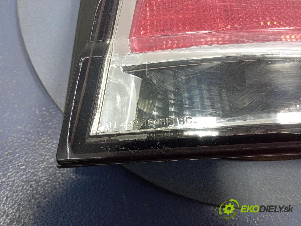 Opel Zafira 2006 svetlo / reflektor zad Prava: Vonkajsia: 442-1948R