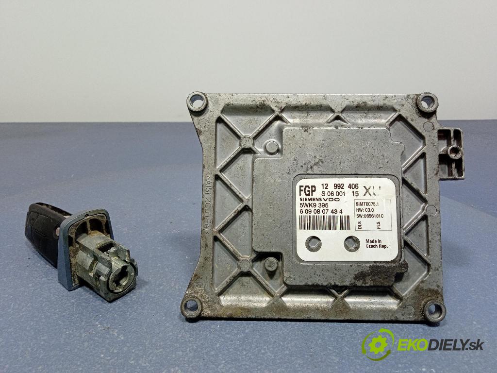 Opel Zafira 2006 riadiaca jednotka Motor: 12992406