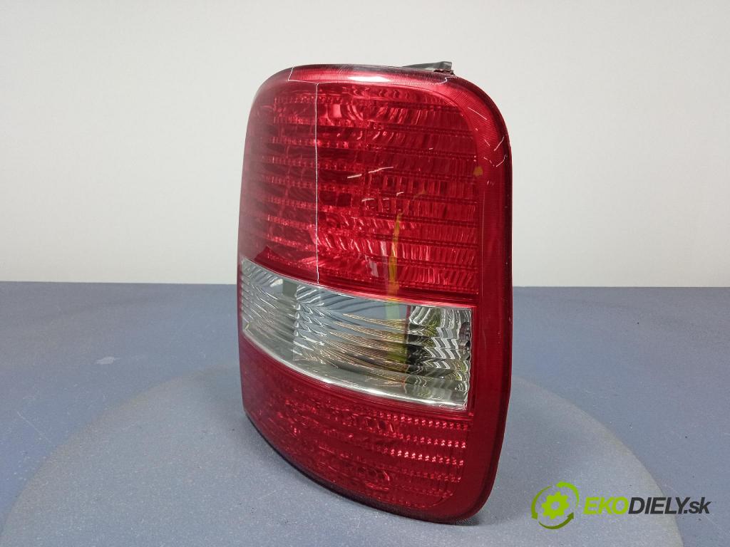 Kia Carnival 2002 svetlo / reflektor zad Prava: Vonkajsia:
