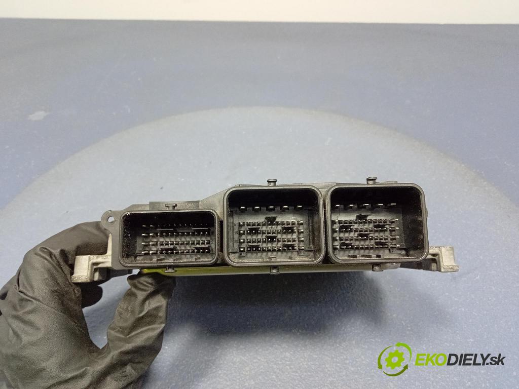 Citroen Berlingo 2016 riadiaca jednotka Motor: 9666729580