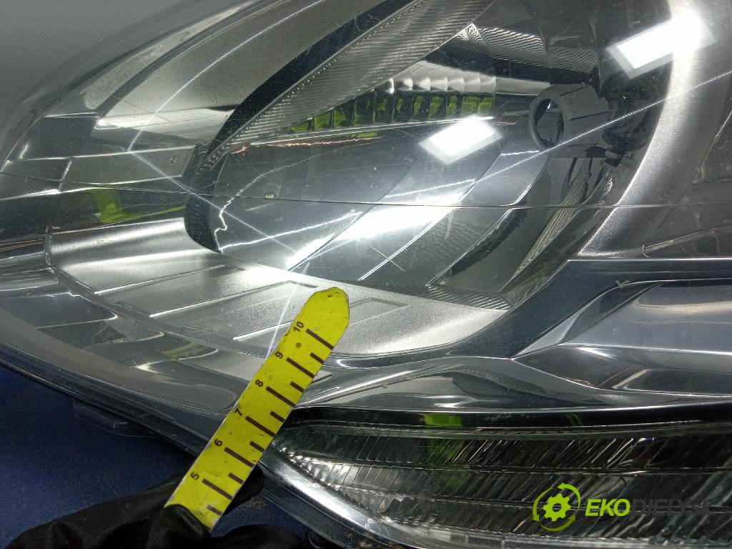 Citroen Berlingo 2016 Reflektor: Vľavo: 9682828280