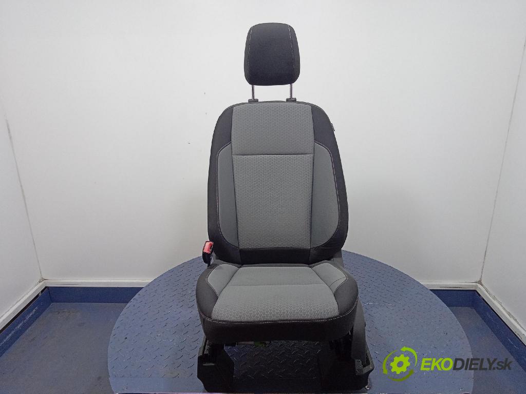 Ford Escape 2019 Sedačka Ovládače: