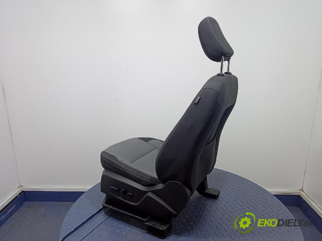 Ford Escape 2019 Sedačka Ovládače: