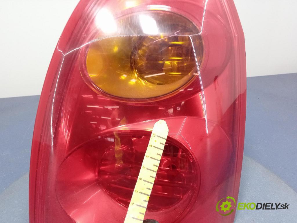 Nissan Primera 2005 svetlo / reflektor zad Prava: Vonkajsia: 1289