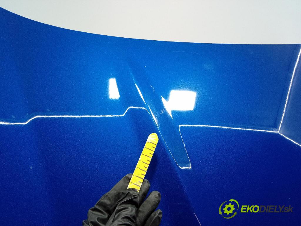 Ford Escape 2019 kapota přední: