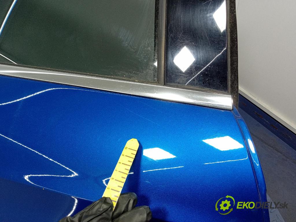 Ford Escape 2019 dvere zad pravé