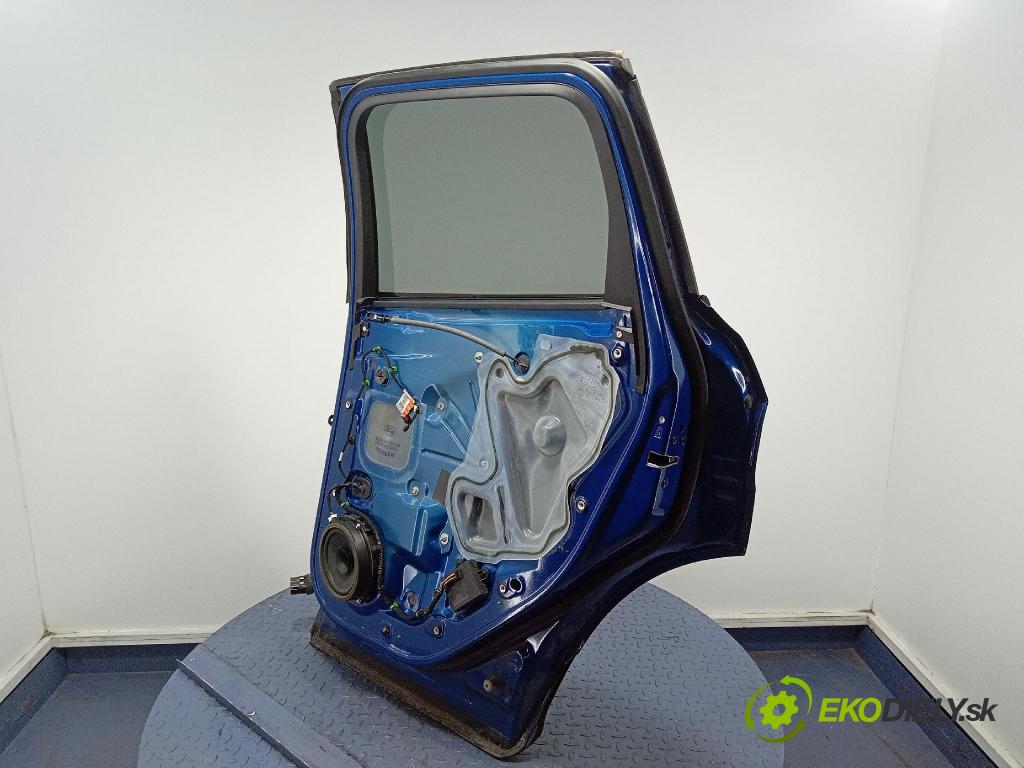 Ford Escape 2019 dvere zad pravé 