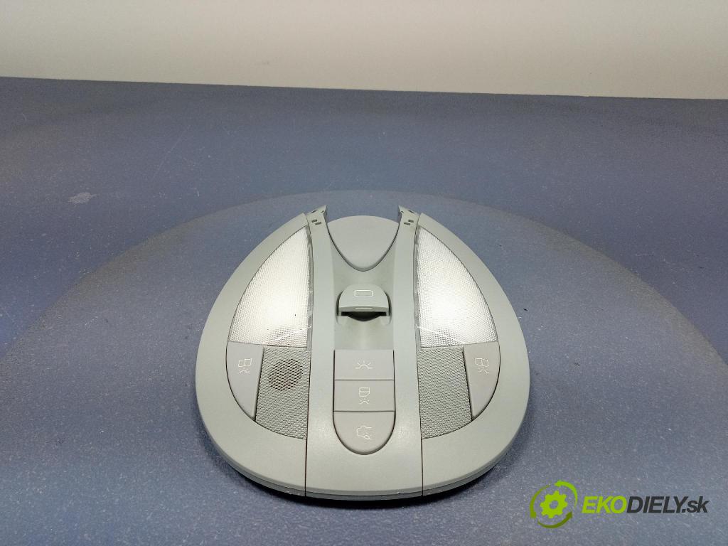 Mercedes E-klasa 2003 Svietidlá: Vnútri: A2118205201