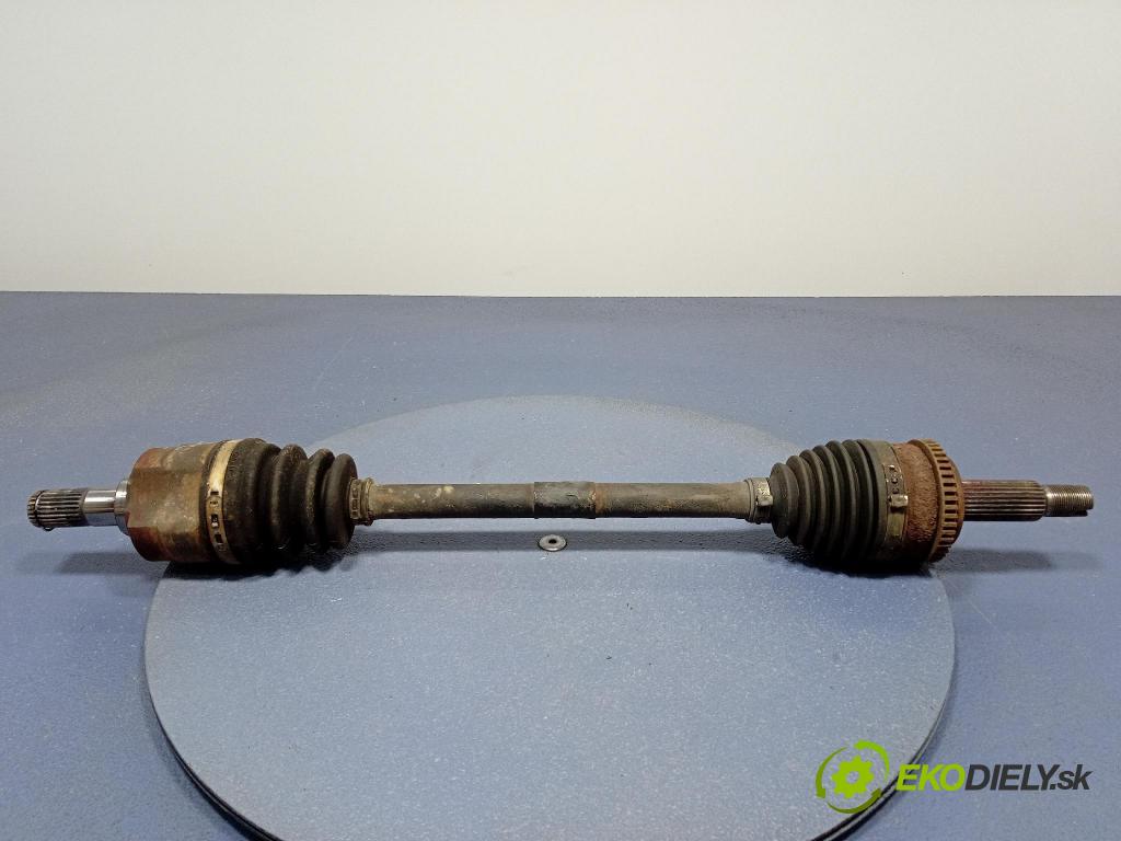 Kia Ceed 2014 poloos ľavá Predné