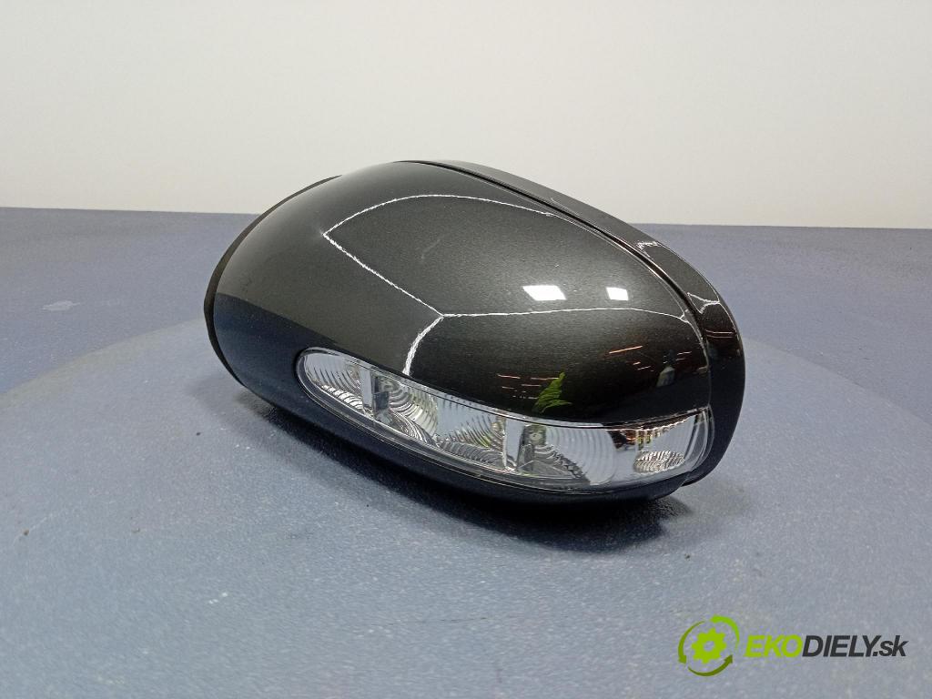 Mercedes E-klasa 2003 zrkadlo Vľavo: 01