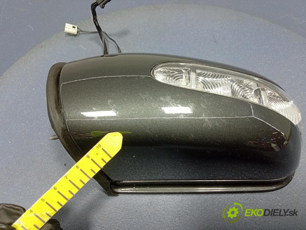 Mercedes E-klasa 2003 zrkadlo Vľavo: 01