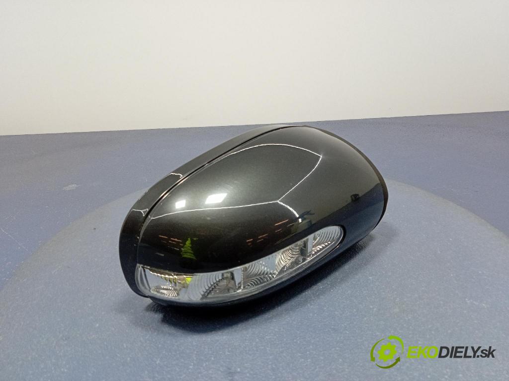 Mercedes E-klasa 2003 zrkadlo pravé 01